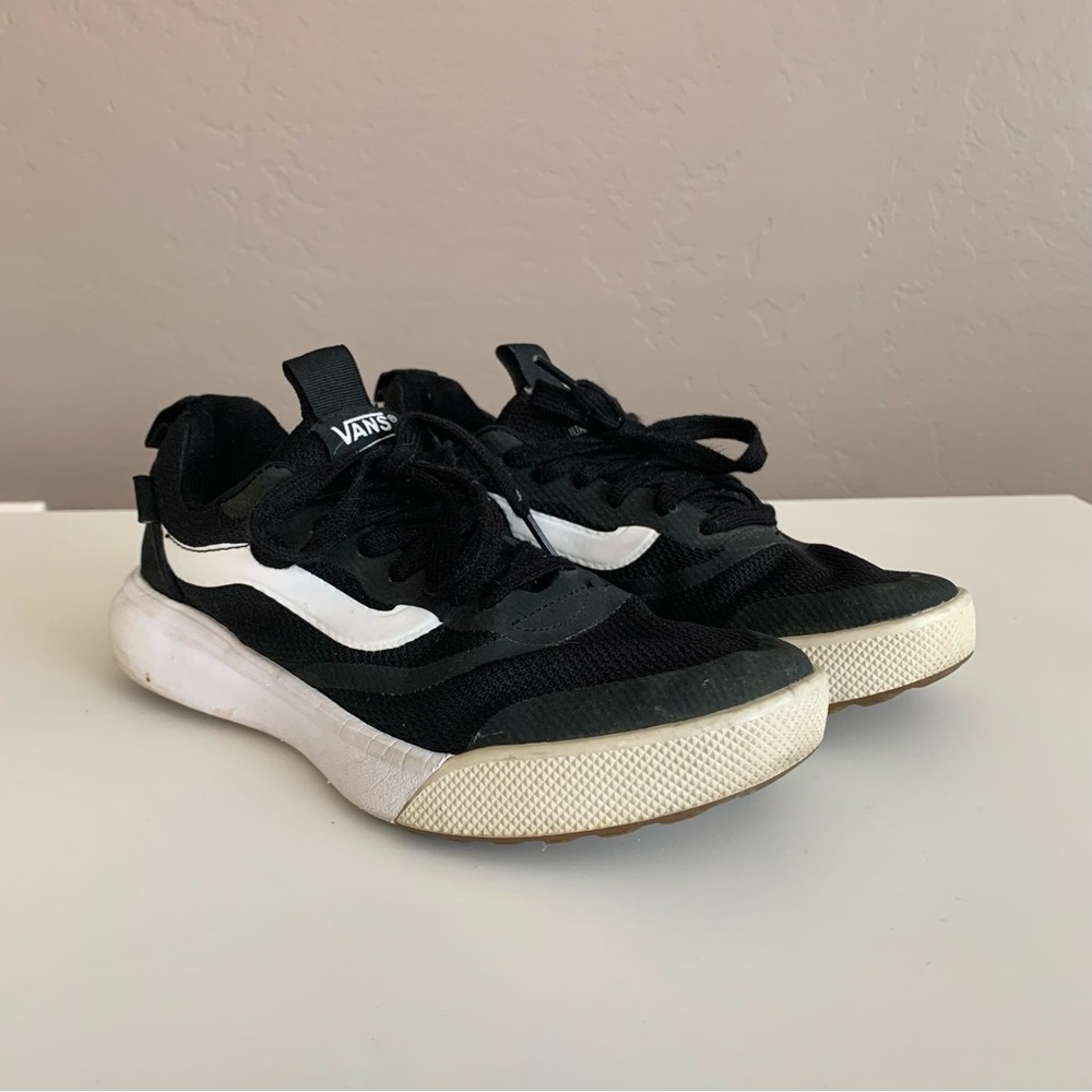 Vans Women's Black and White Sneakers